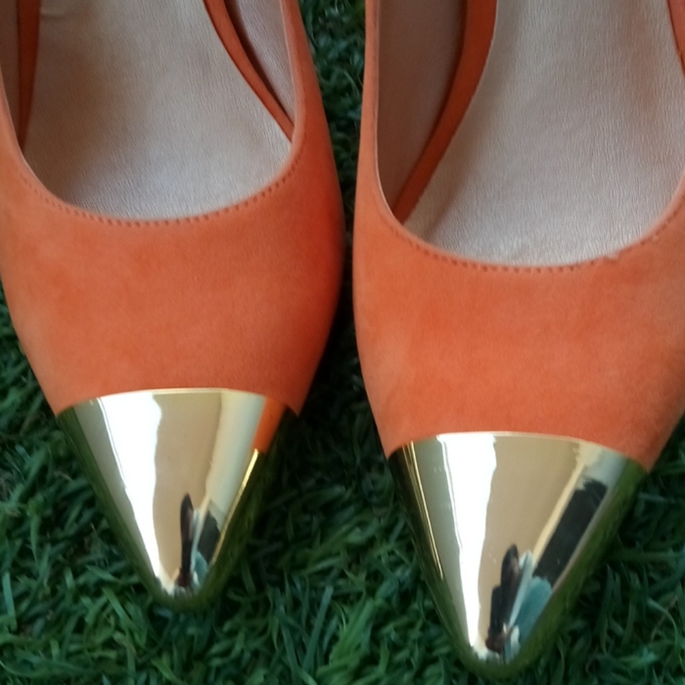 Shoes - Picture 5 of 5